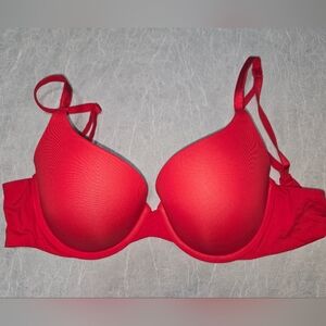 Victoria's Secret T-Shirt Pushup Full Coverage Red 32D